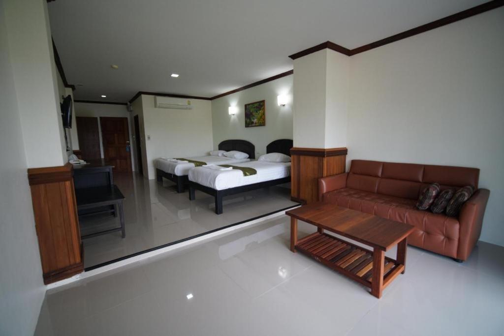 Sea Mountain Khanom Hotel Extérieur photo