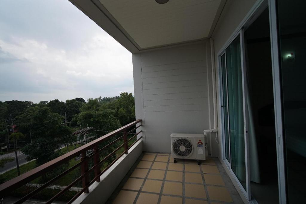 Sea Mountain Khanom Hotel Extérieur photo